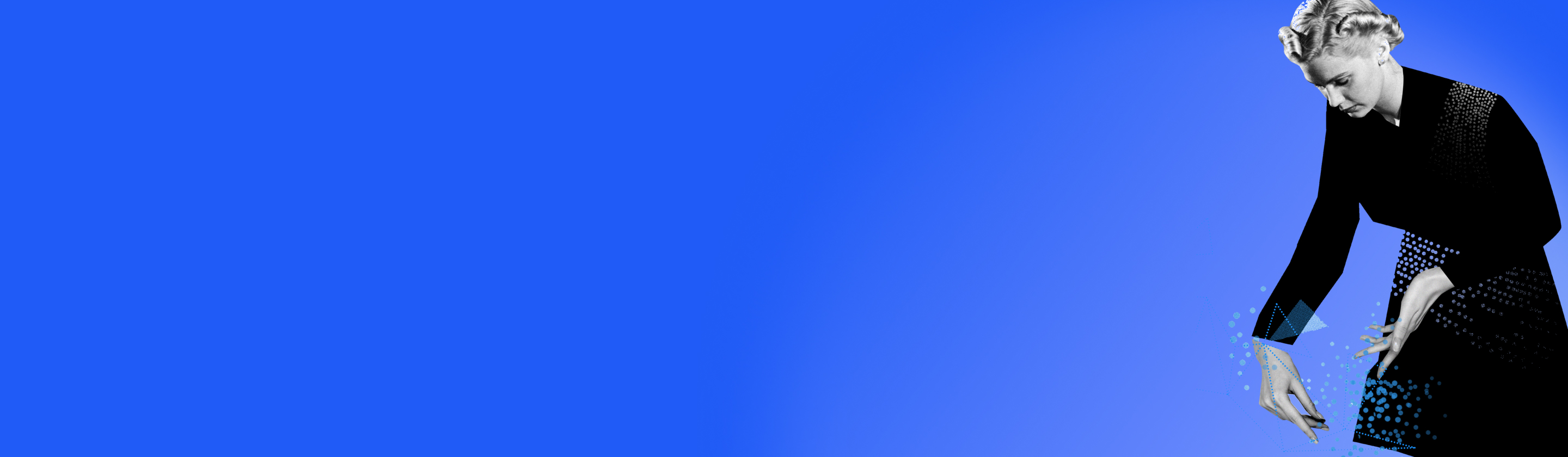 Eine Frau in einem dunklen Kleid berührt eine vernetzte, blaue Punktewolke.