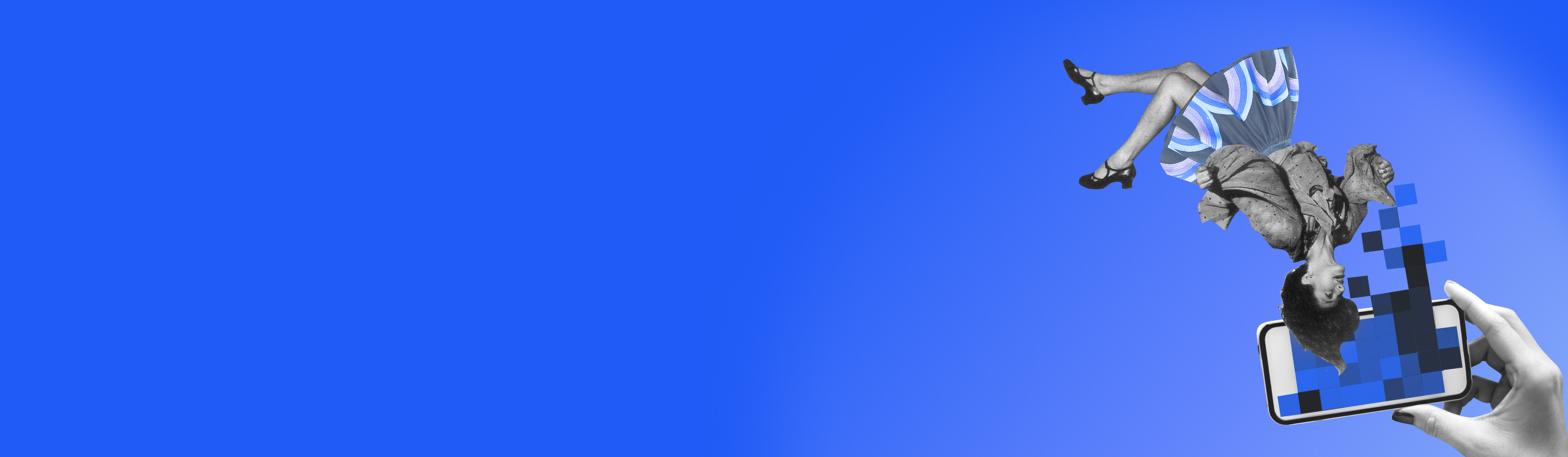 Eine Frau in der Luft, die in ein Smartphone blickt, aus dem blaue Pixel strömen.